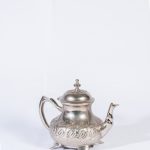Royal Moroccan Teapot: A Majestic Tradition for Cherished Guests