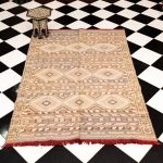 Woven Narratives: Artisan Rugs and the Spirit of Moroccan Heritage